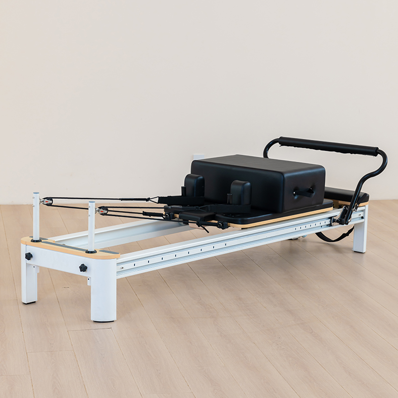 Aluminum Pilates Reformer – Lightweight, Durable, 